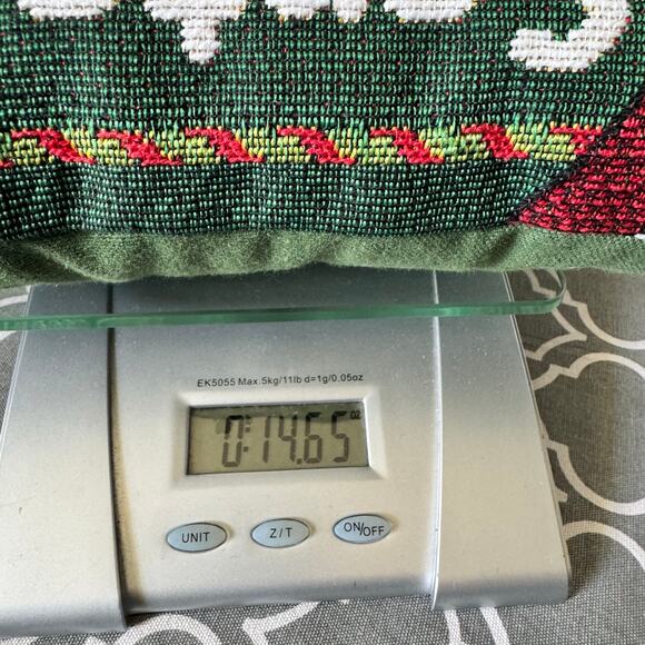 Vintage Christmas Pillow Frame Tapestry Santas Helpers Elves Collectable 9X12 - Picture 7 of 7